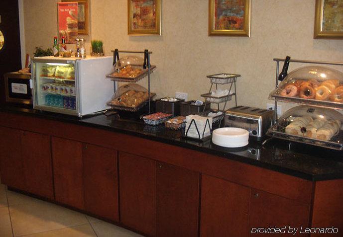 Fairfield Inn & Suites Boise נמפה מסעדה תמונה